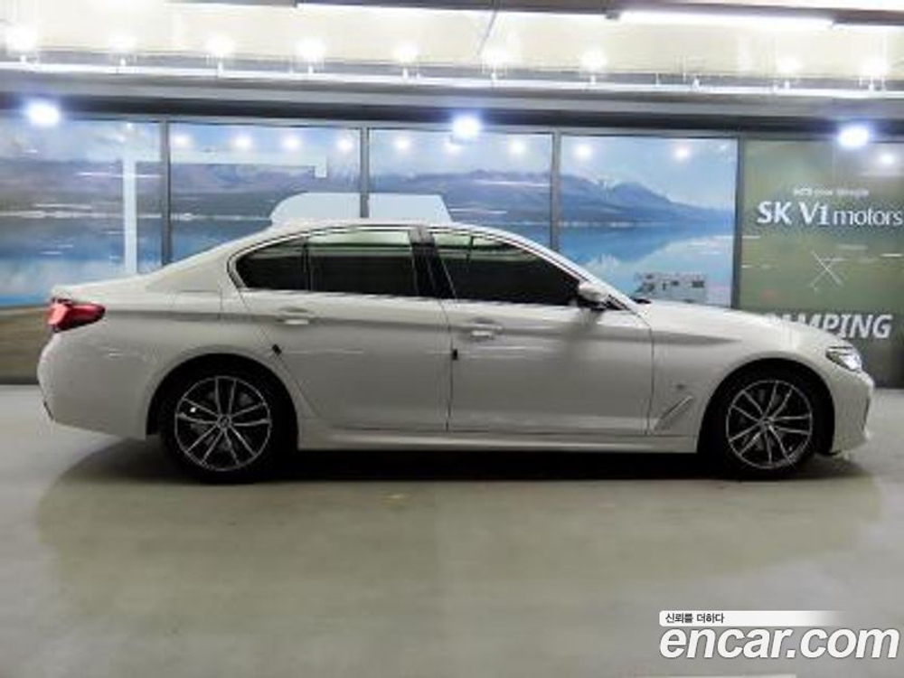 BMW 5 Series (G30) 520i M Sports (01.2023)