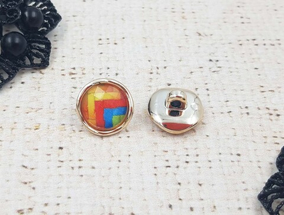 Пуговица костюмная, d 1,6 см.