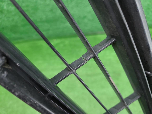 Решетка переднего бампера Toyota RAV 4 CA40 15-19