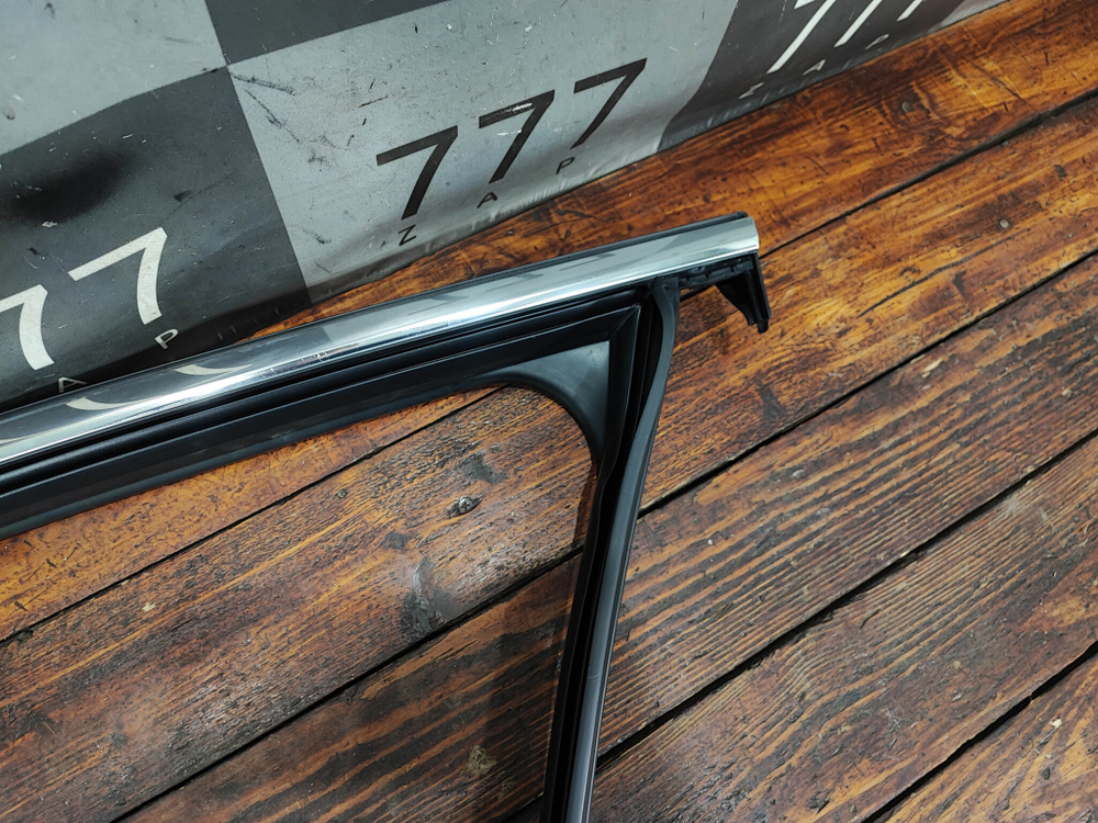 Уплотнитель стекла двери передней левой Haval Dargo 22-нв Б/У Оригинал 6107111AKN04A