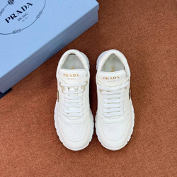 Кроссовки Prada
