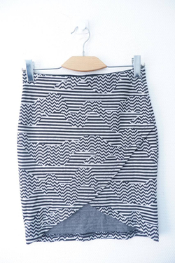 Юбка Vila с орнаментом 44 размер