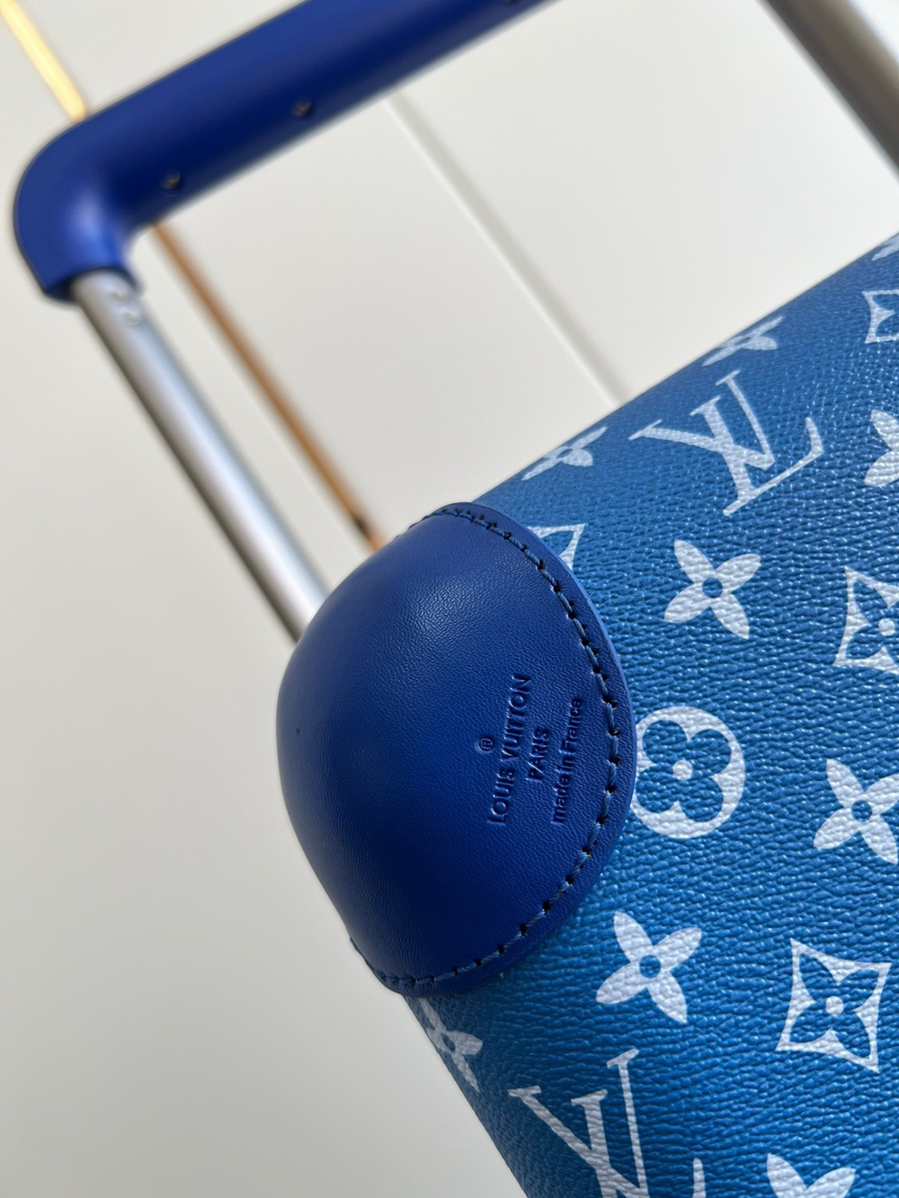 Louis Vuitton Horizon 55 Suitcase