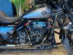 Harley-Davidson CVO Street Glide 121 (Raven Fade) 2025