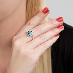 "Клематис" кольцо в серебряном покрытии из коллекции "Самоцветы" от Jenavi