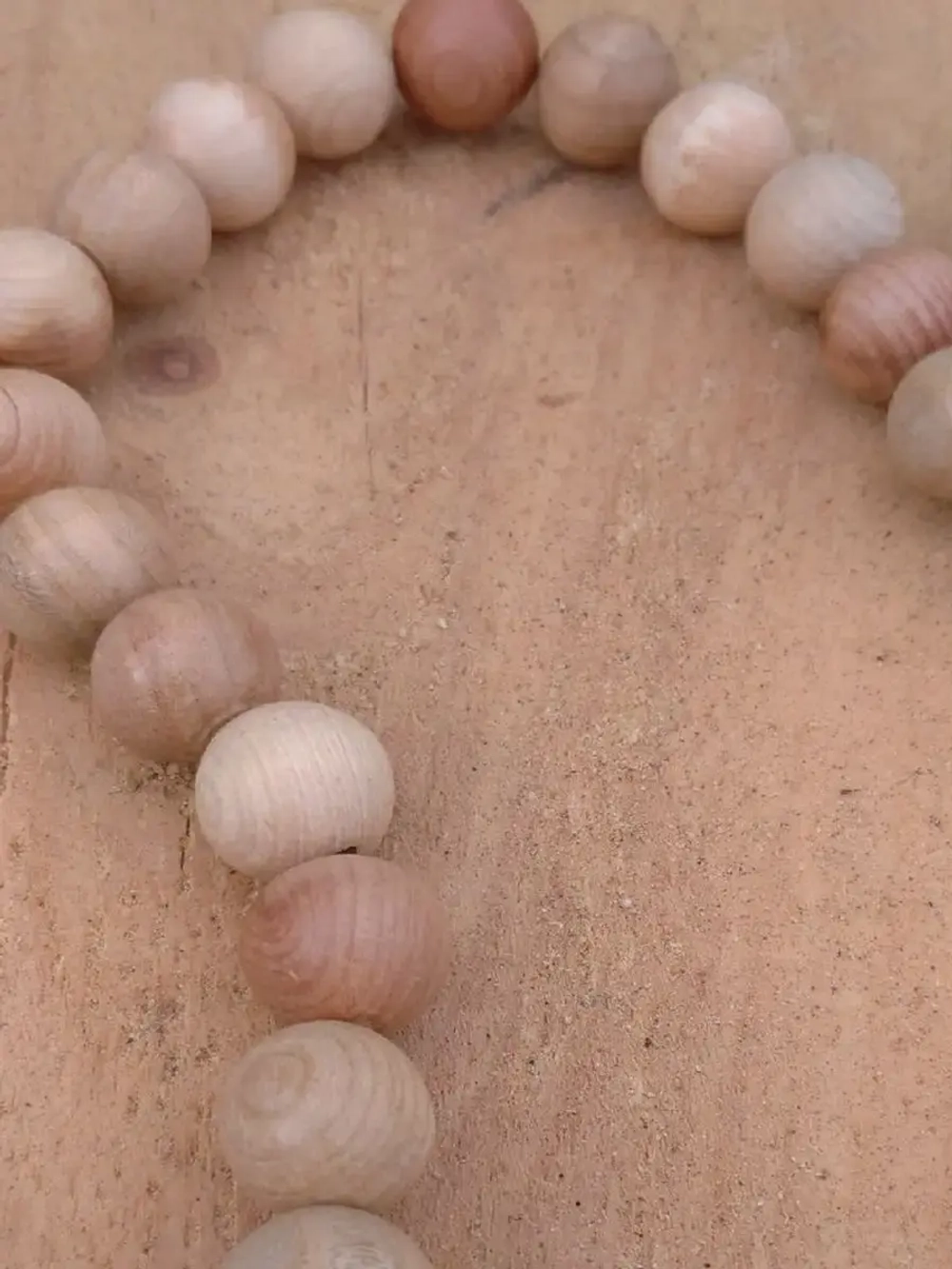 Четки из можжевельника