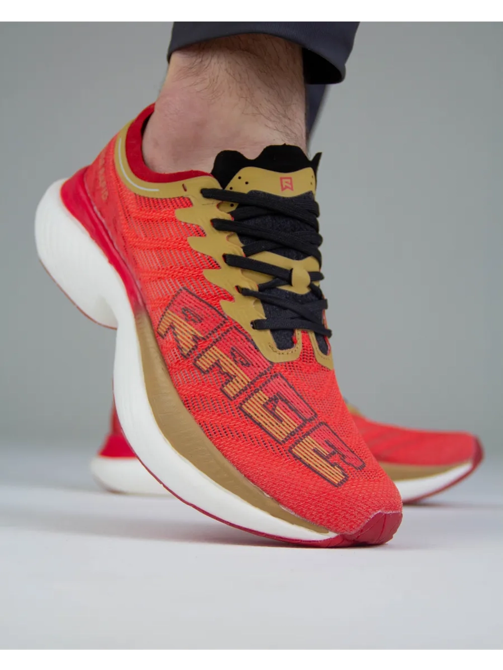 Беговые сетчатые дышащие кроссовки