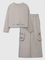 Спортивный костюм для девочки в школу