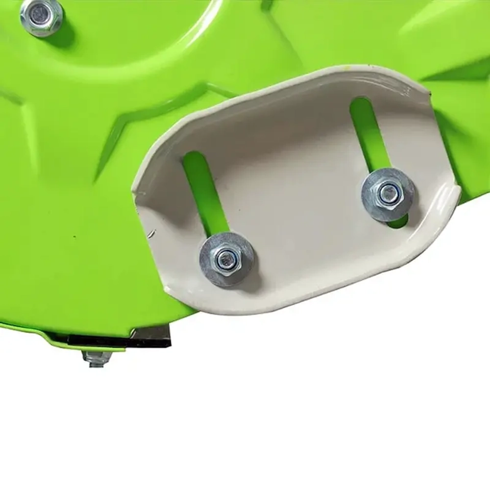 Redverg RD-SB62/7 бензиновый снегоуборщик 7 л.с. ковш 62 см, выброс 15 м, 6 вперед/2 назад