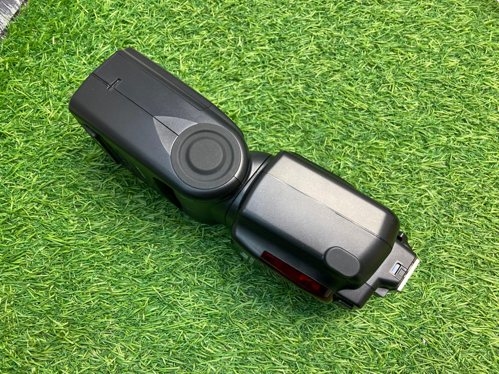 Nikon Speedlight SB-900