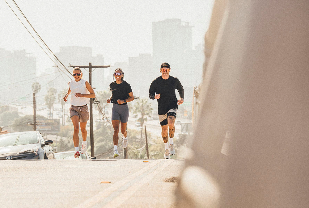 Спортивные очки 100% HYPERCRAFT Black Chrome - HiPER Red Mirror Lens