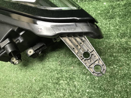 Фара правая Chery Tiggo 7 Pro (2020-2024) LED