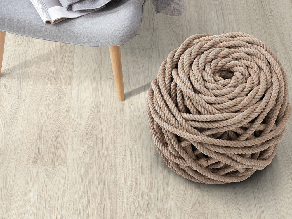 Ламинат Egger Pro Classic EPL153 Дуб Азгил белый