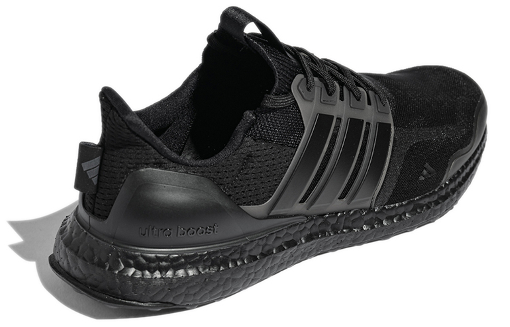 Кроссовки Adidas Ultraboost Dna Mono