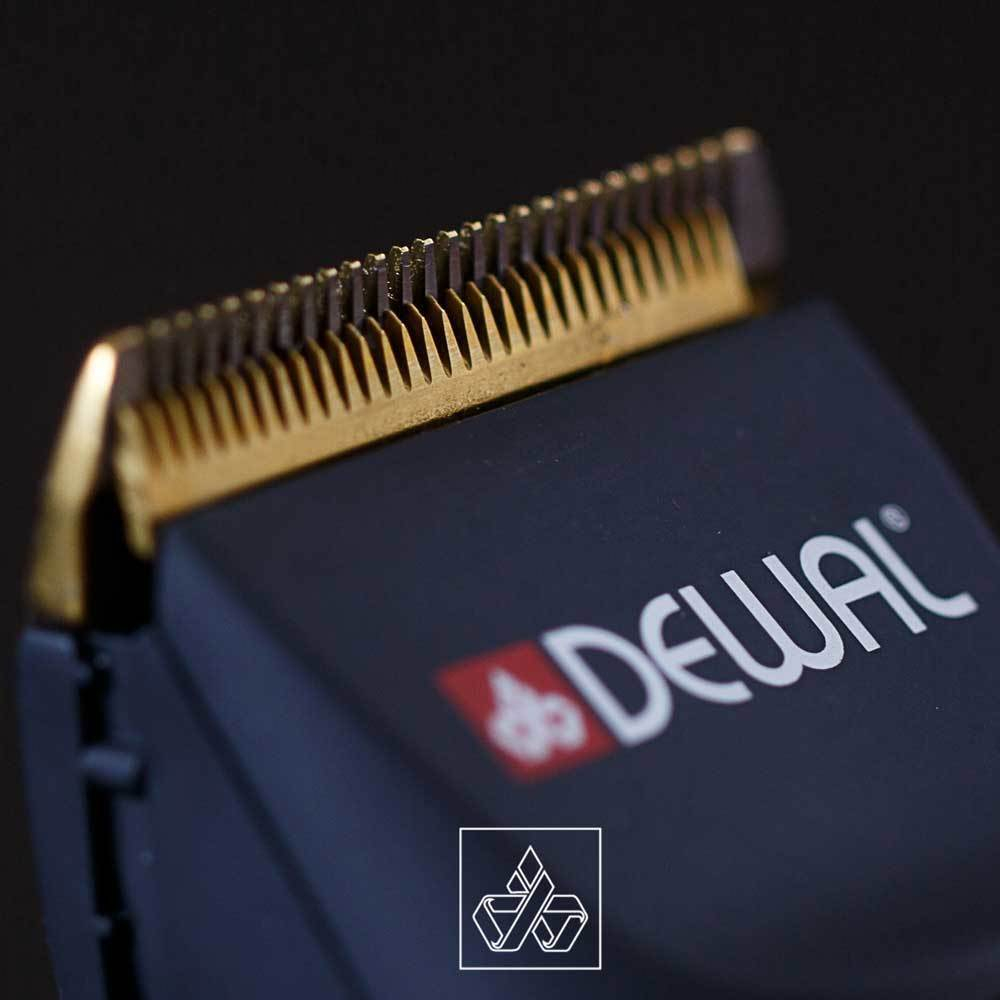 Машинка для стрижки Dewal Ultra, аккум/сетевая, 4 насадки, черная