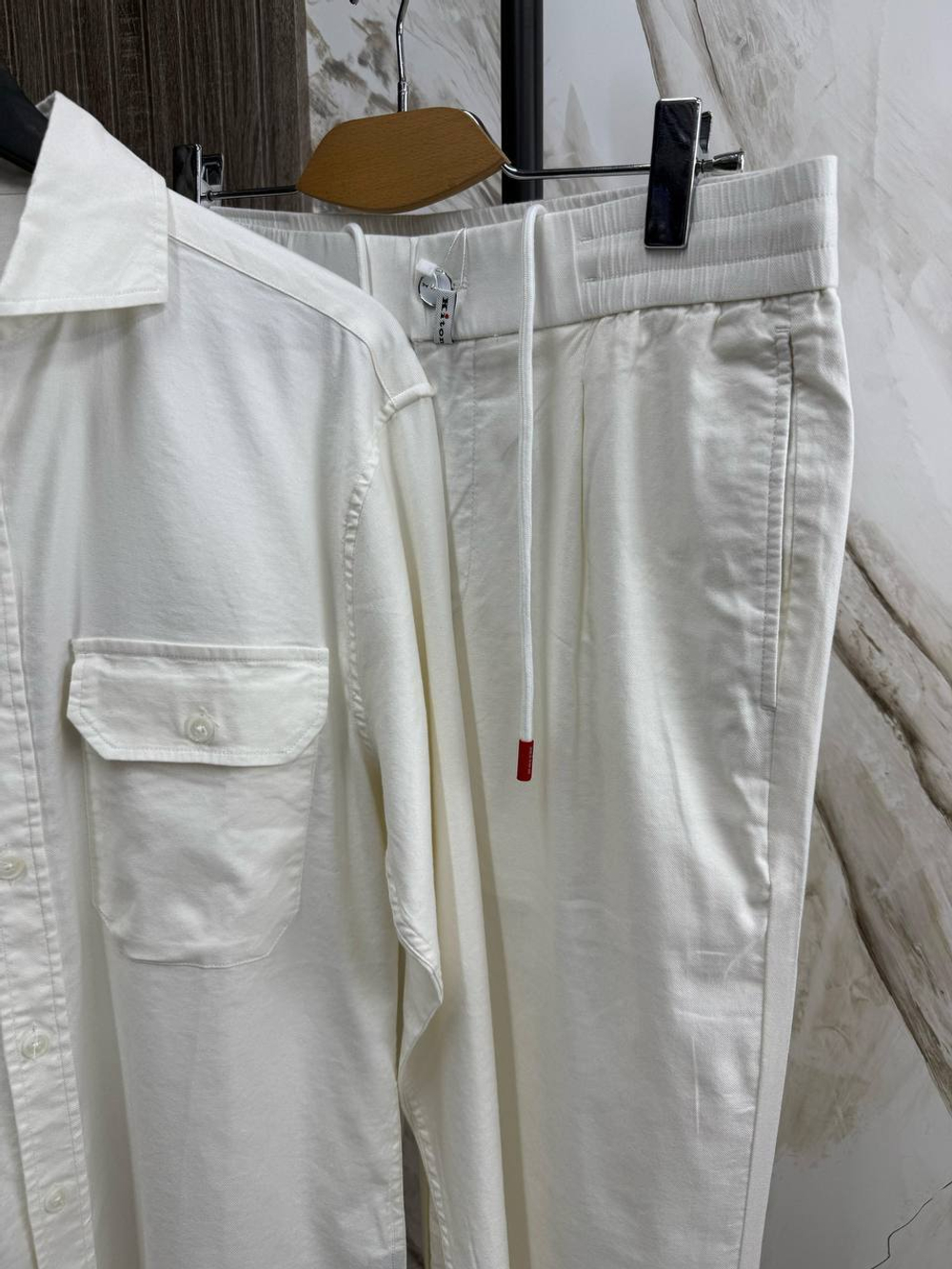 Костюм Kiton