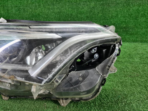 Битая Фара правая Toyota RAV4 4 CA40 (2015-2019) LED