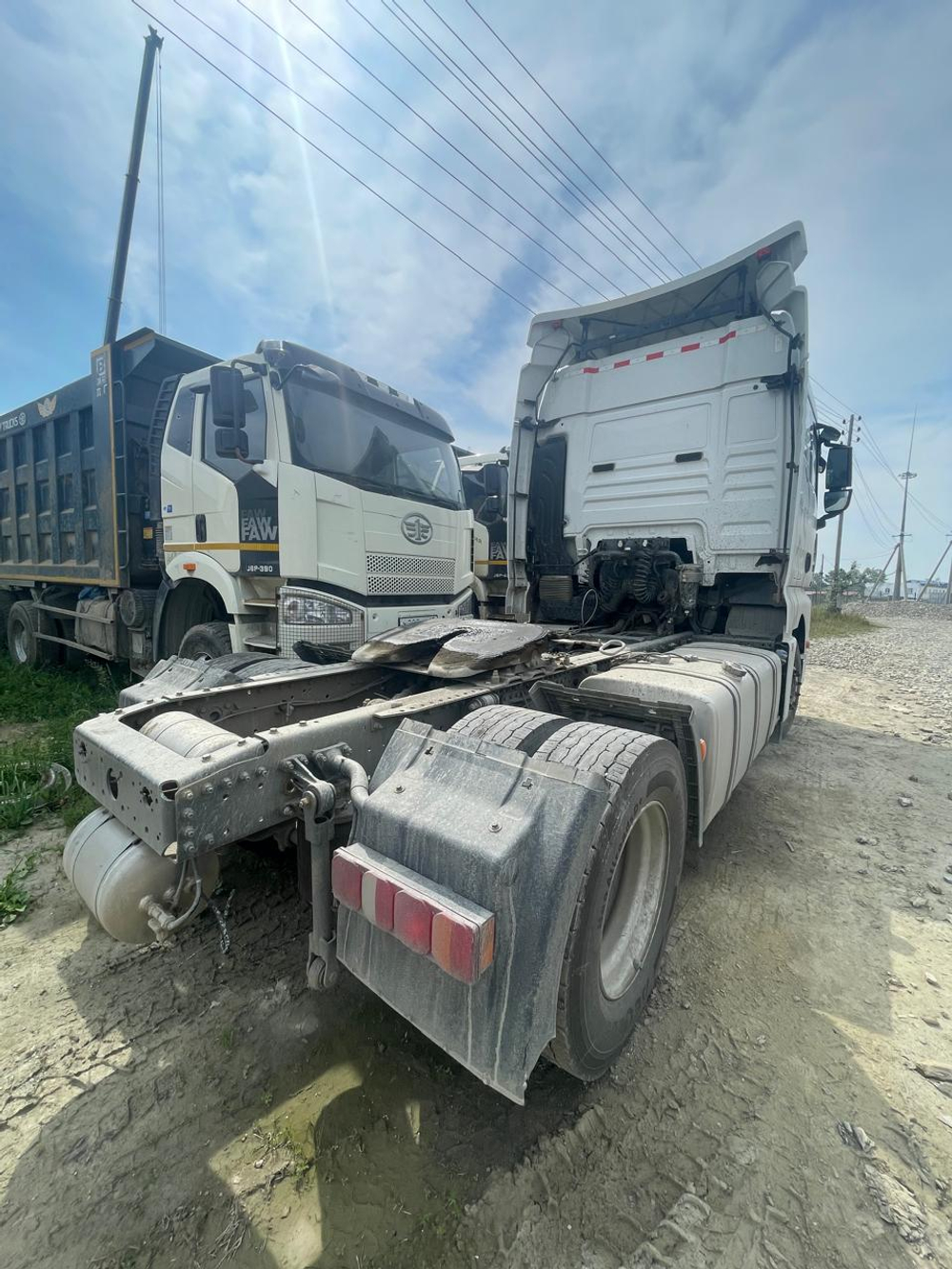 SITRAK C7H 4x2 Седельный тягач ZZ4186V361HE (Дизельный, 10,5 л, 441 л.с., АT)
