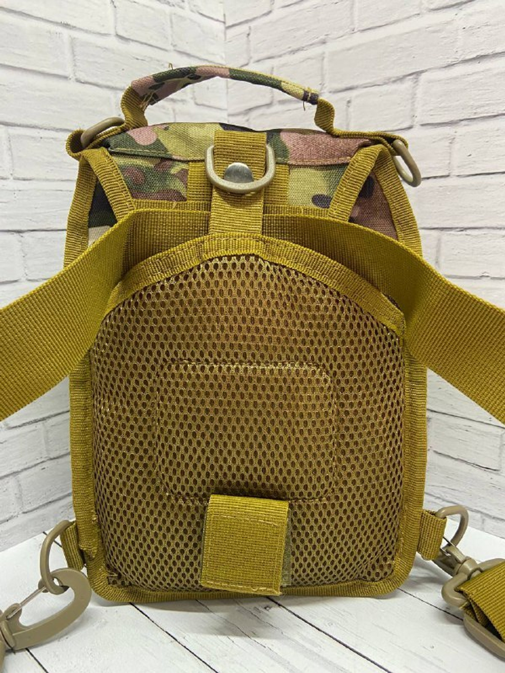 Тактическая универсальная сумка 5-6л / мультикам