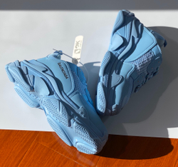 Balenciaga Triple S