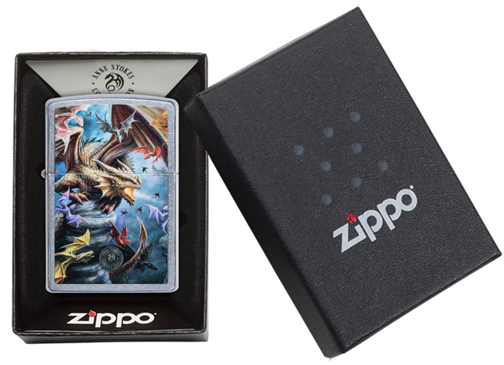 Зажигалка с драконами Street Chrome™ ZIPPO 49104