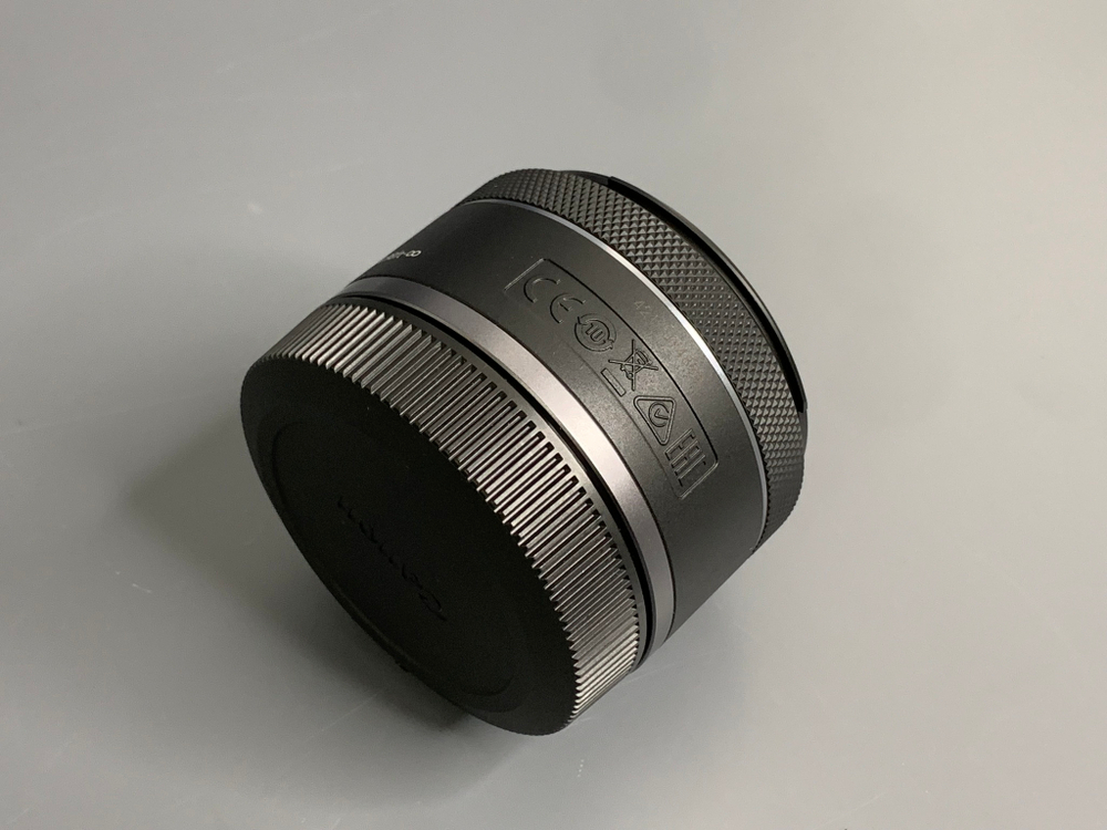 Canon RF 50mm 1.8 STM