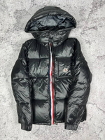 Пуховик Moncler