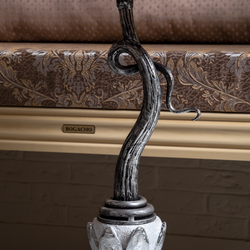 Декоративный столик Серебряный гранат