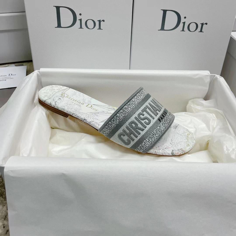 Шлепанцы Dior