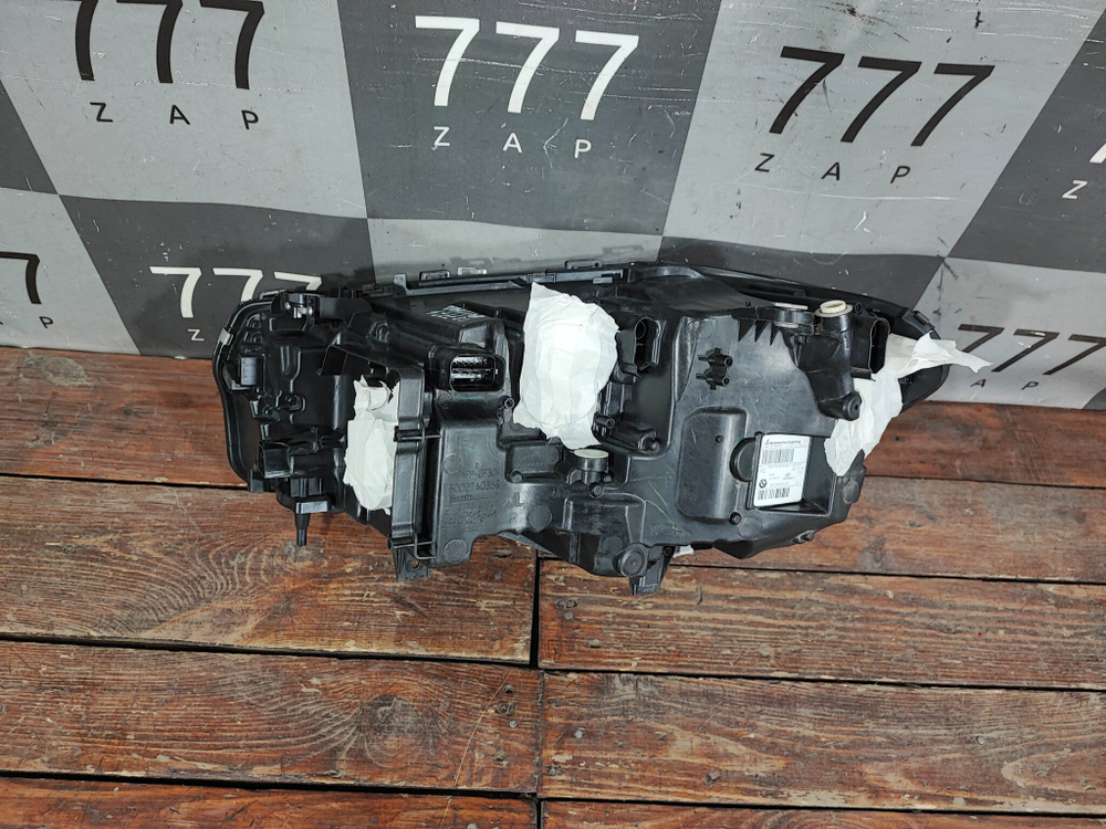 Фара правая LED BMW X3 (G01) X4 (G02) 17-21 Оригинал 63117466120