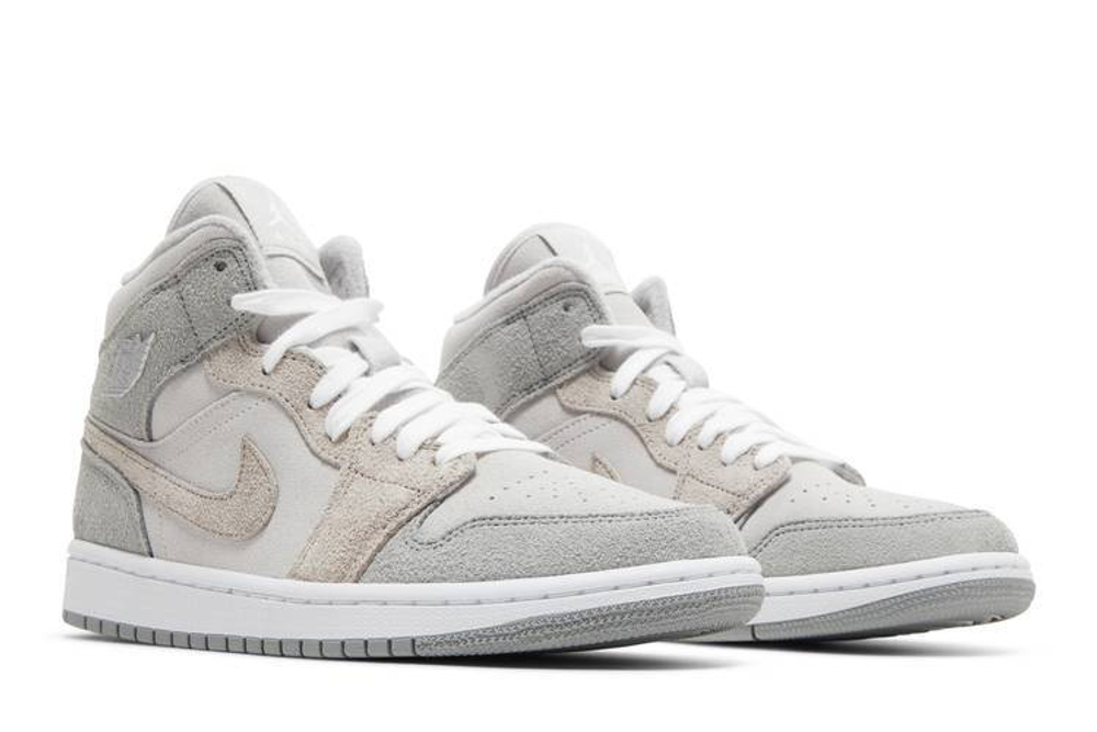 Кроссовки Jordan Air Jordan 1 Mid Se (Женская размерная сетка)