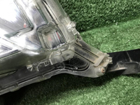 Битая Фара правая Land Cruiser 200 (2015-2021) LED