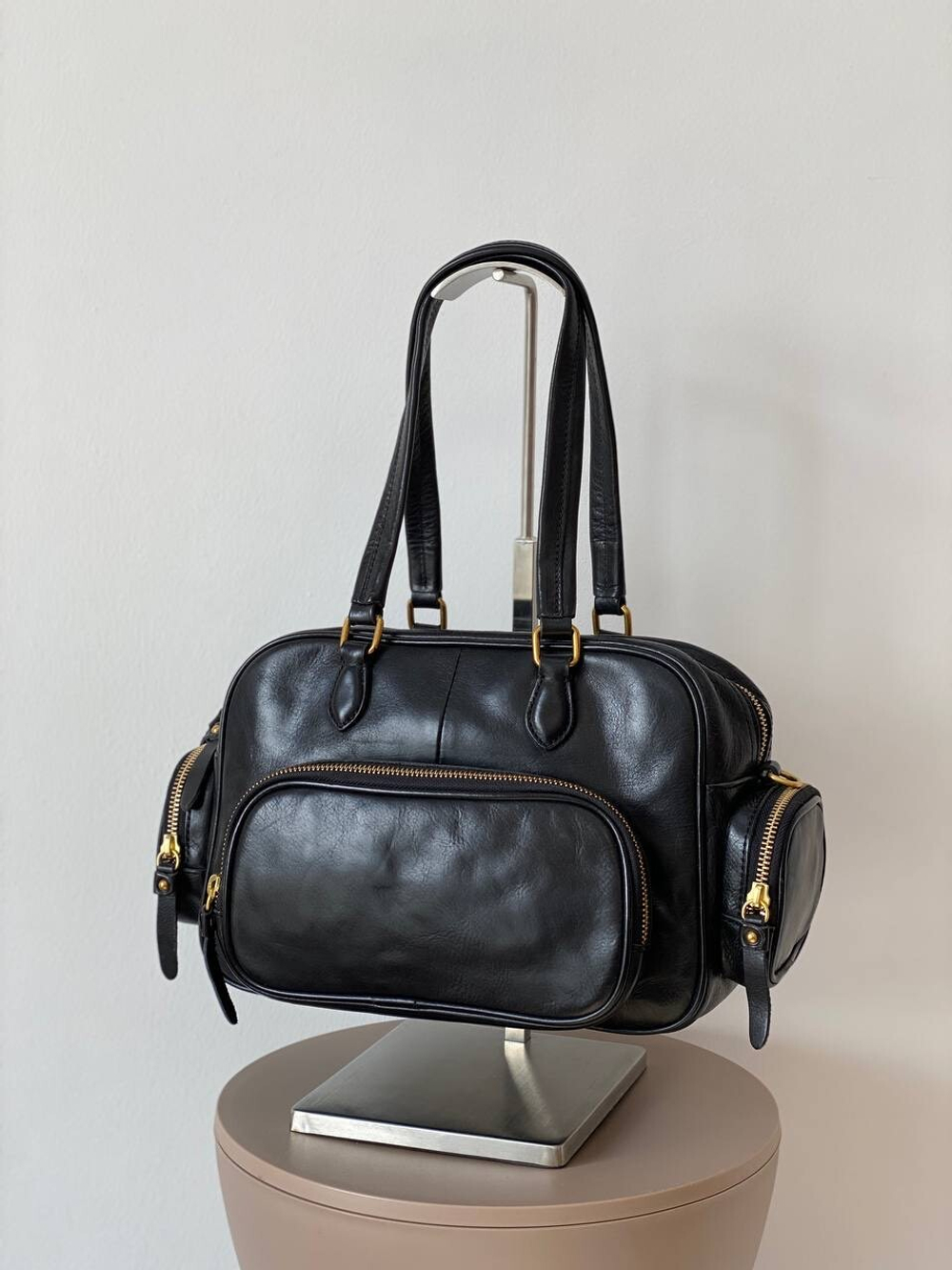 СУМКА ИЗ НАТУРАЛЬНОЙ КОЖИ