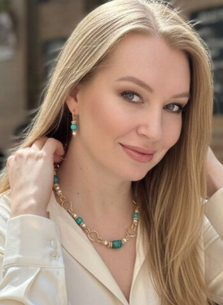 Комплект колье и серьги с хризоколлой