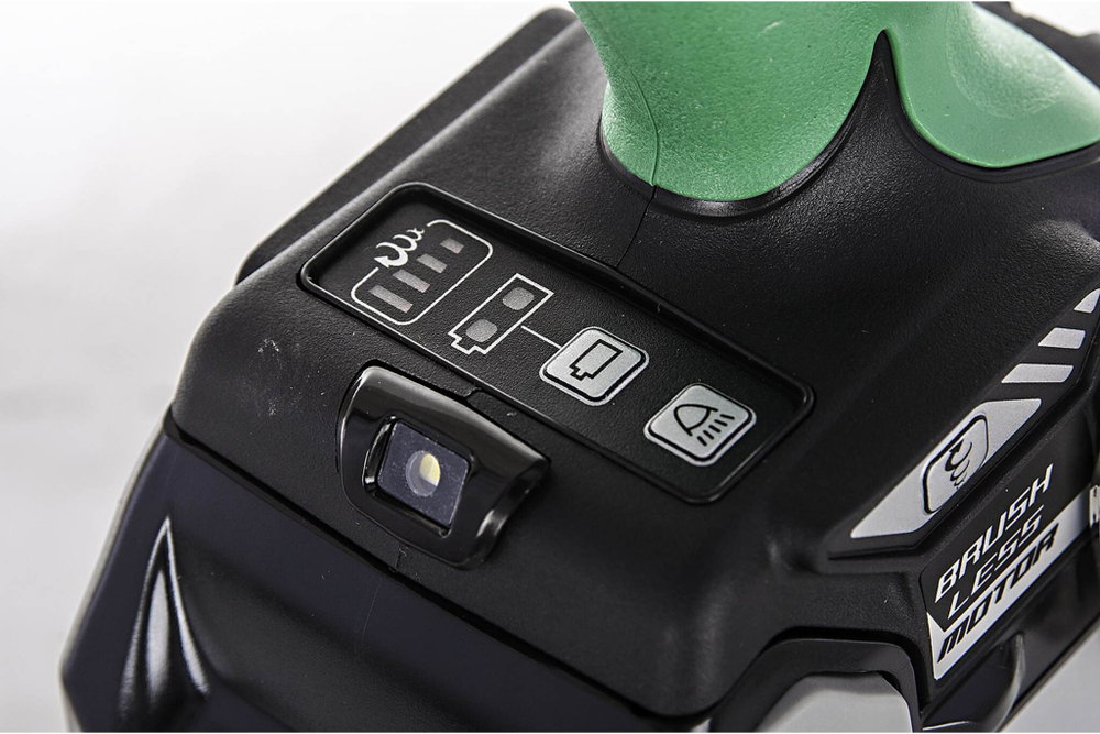 DV18DBLTL-Аккумуляторная ударная дрель