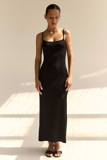 Платье на тонких бретелях Чёрный
