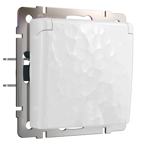 Розетка с заземлением защитной крышкой и шторками Hammer (белый) W1271201