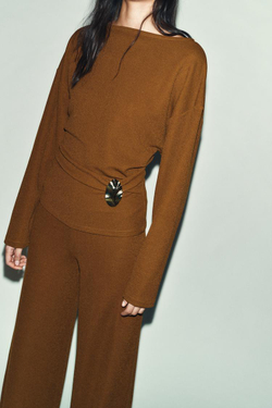 ZARA ФАКТУРНЫЙ ТОП С ПРЯЖКОЙ, ГОРЧИЧНЫЙ