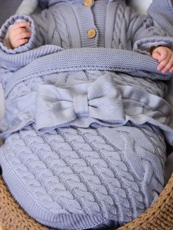 Вязаный конверт на выписку для новорожденного теплый