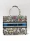 Сумка Dior Book Tote, модель среднего формата белый