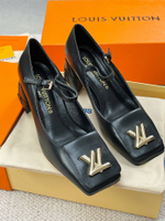 Louis Vuitton Shake Pump