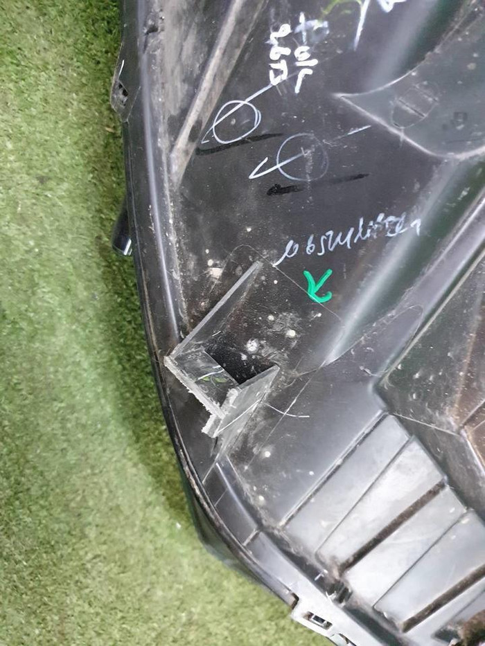 Битая Фара левая Ford Ecosport (2012-2018) галоген