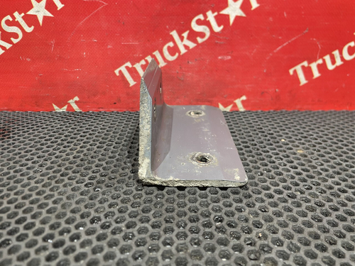 Кронштейн подушки передней заднего моста