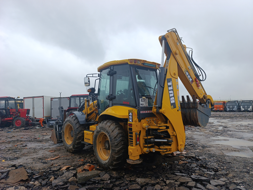 Bull 4SX Экскаватор-погрузчик 4SX-PLUS (Дизельный, 4,6 л, 122 л.с., АТ)