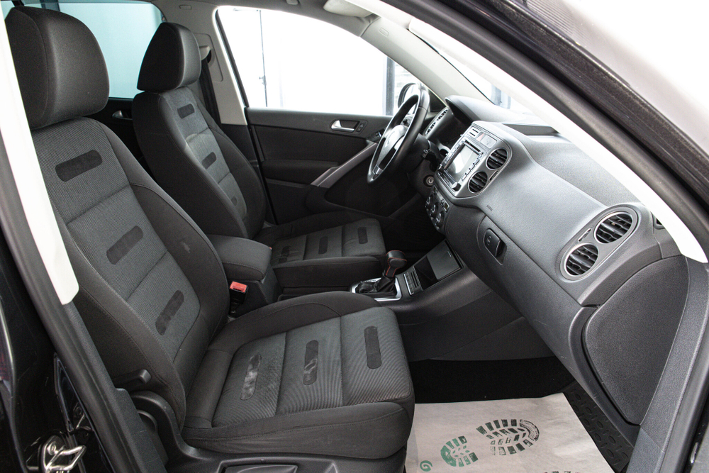 Volkswagen Tiguan, 2008 год