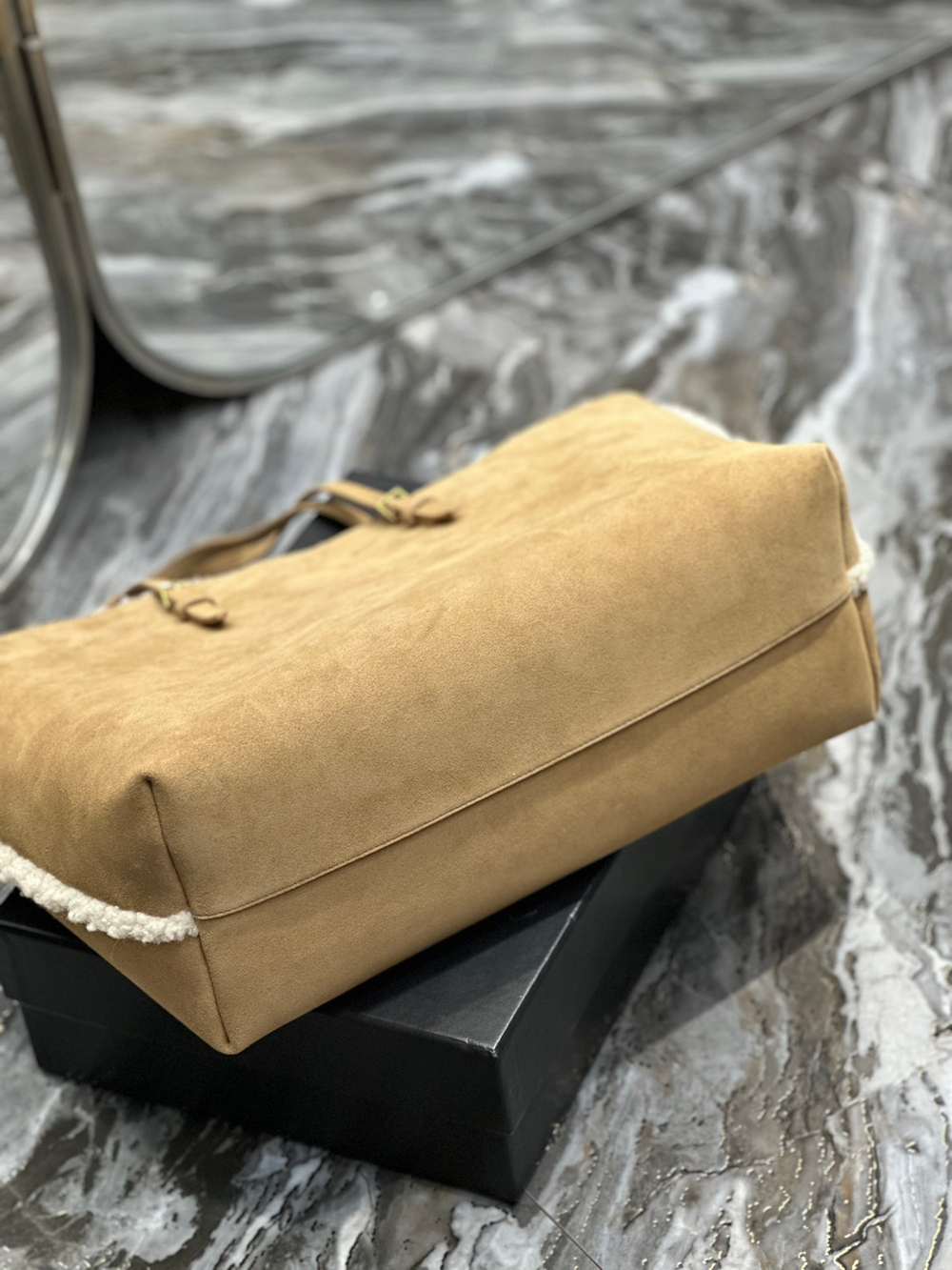 Saint Laurent Shopping Tote Bag