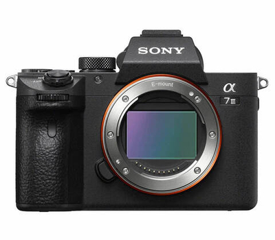 Беззеркальная камера Sony Alpha 7 III