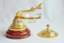 Икорница на яшме "Осетр" (Златоуст)