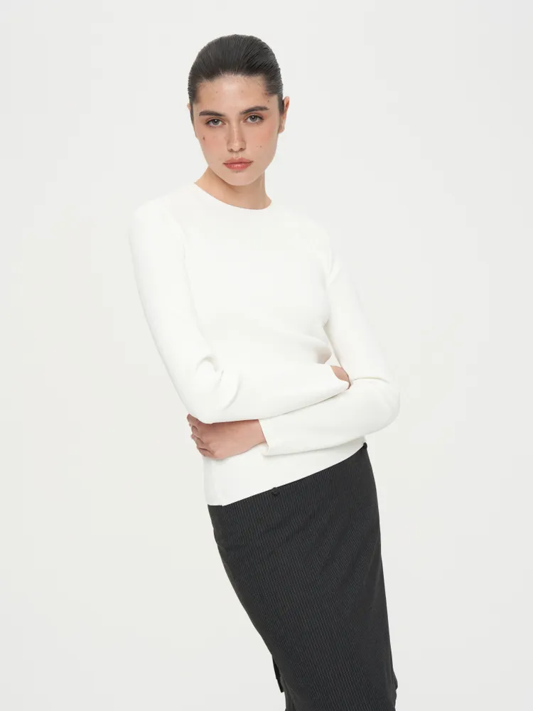 Белый укороченный лонгслив из вискозы