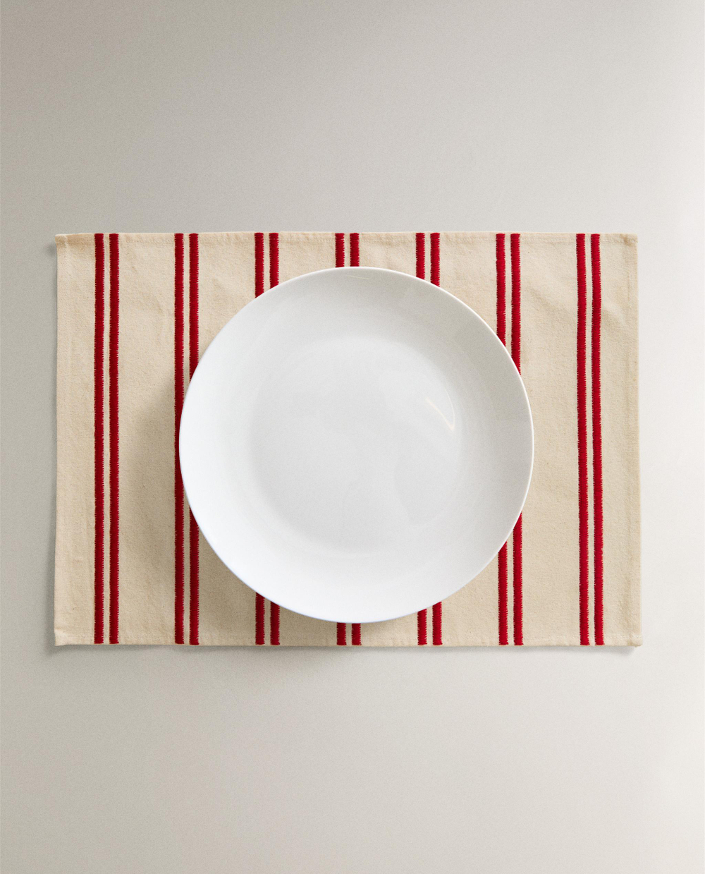 Zara Home сервировочная салфетка из смесовой ткани, вышивка, 50 35 см · 7250/023
